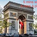 Studio 10 Mins Walk Eiffel Tower, Paris 16